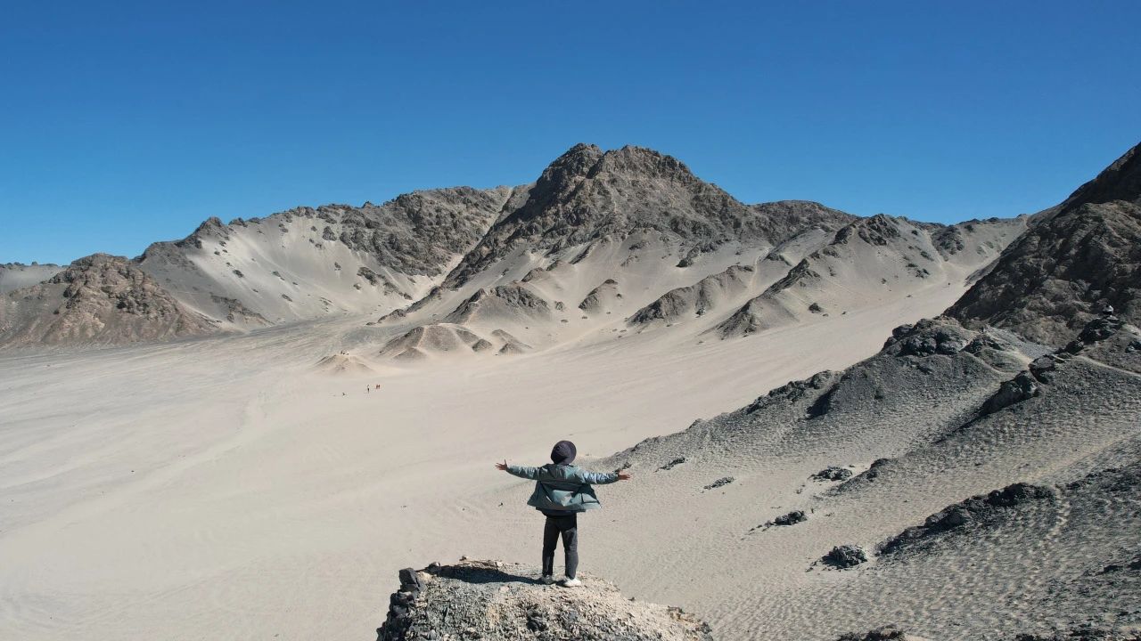 1735012898281040.jpg 1735012898281040.jpg